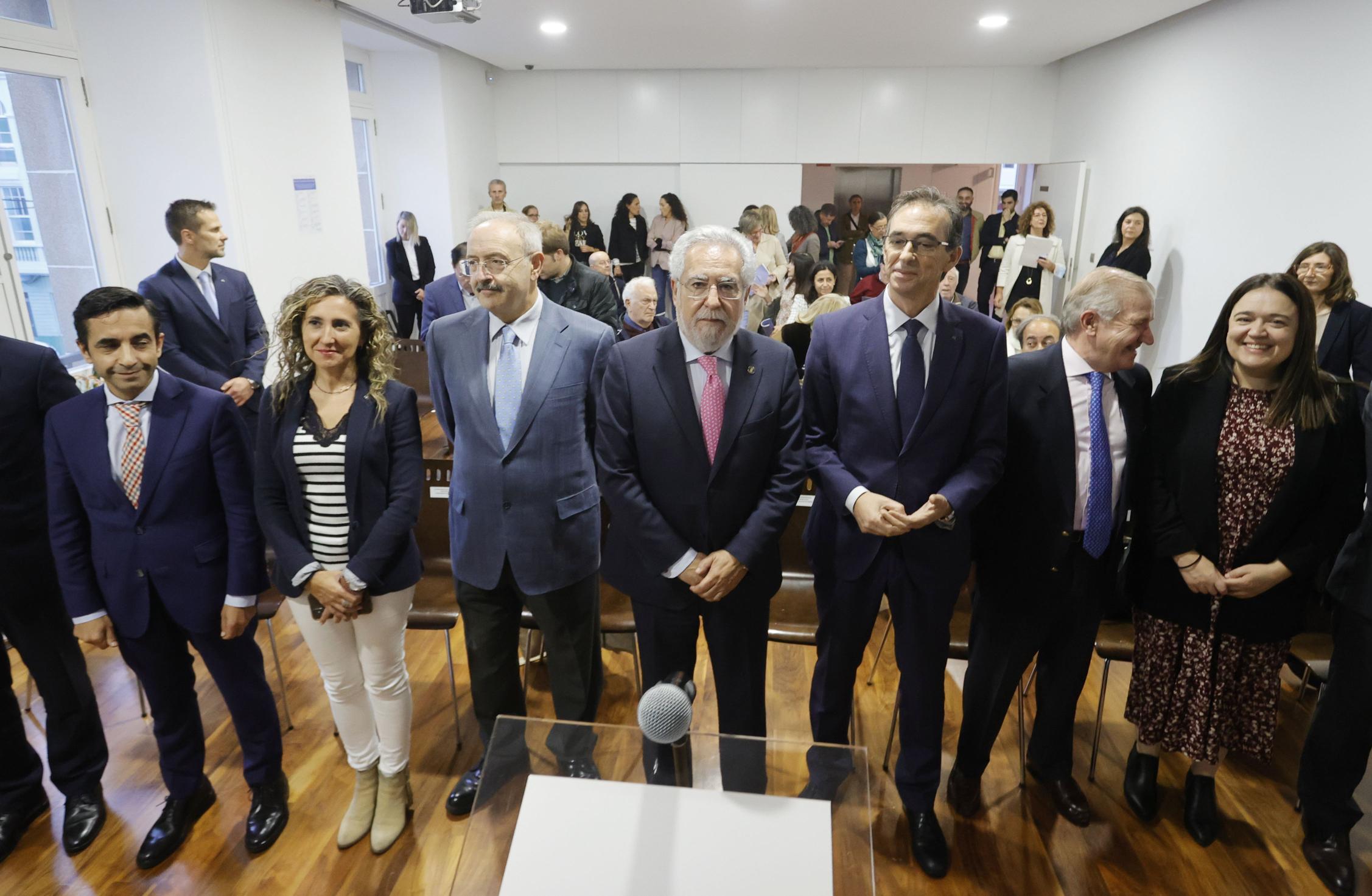 Foto da noticia:Santalices: “O éxito da autonomía de Galicia é froito do compromiso e do esforzo de todos, tamén, por suposto, da cidadanía de Ferrol”